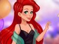 Logħba Il-Prom Night ta 'Jessie Dress Up  onlajn