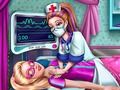 Logħba Qawmien ta 'Emerġenza Super Doll  onlajn