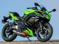 Logħba Kawasaki Ninja 650 onlajn