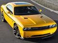 Logħba Dodge Challenger Srt8 Slide onlajn