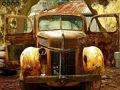 Logħba Rusty Vettura Ħarba tal-Art  onlajn