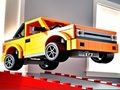 Logħba Crash Stunt Jumps onlajn
