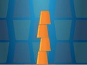 Logħba Cups Tower Builder onlajn