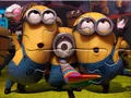 Logħba Jigsaw Puzzle: Minions Party onlajn