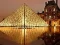 Logħba Glass Pyramid Jigsaw onlajn
