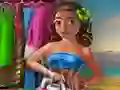 Logħba Exotic Girl Washing Clothes onlajn