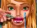 Logħba Pixie Lips Injections onlajn