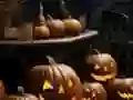 Logħba Halloween Weird Pumpkin Escape onlajn