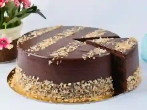 Logħba Ferrero Rocher Cake Jigsaw onlajn