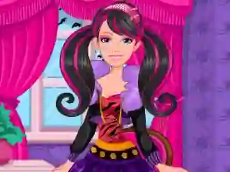 Logħba Barbie Monster High Halloween onlajn
