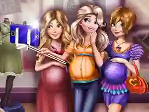 Logħba Princesses Pregnant Selfie onlajn