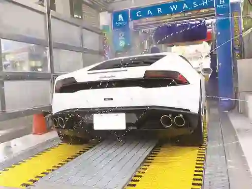 Logħba Smart Car Wash Service: Gas Station Car Paint Sho onlajn