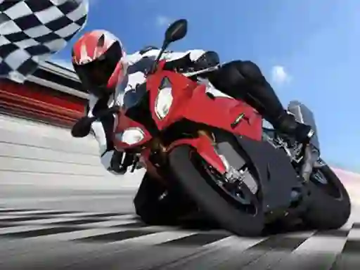 Logħba Real Bike Racing onlajn