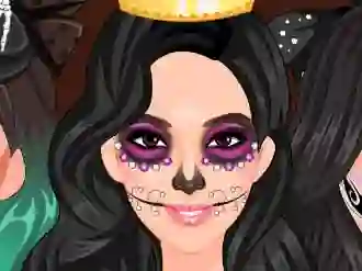 Logħba Kardashians Spooky Makeup onlajn