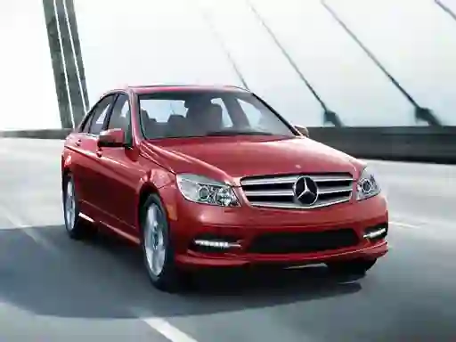 Logħba C - Class Sedan Puzzle onlajn