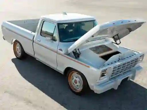 Logħba Ford F-100 Eluminator Slide onlajn
