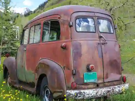 Logħba Old Rusty Cars Differences 2 onlajn