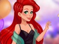 Logħba Il-Prom Night ta 'Jessie Dress Up  onlajn