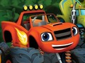 Logħba Monster Trucks: Stars Moħbija  onlajn