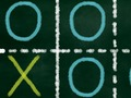 Logħba Tic Tac Toe Blackboard onlajn