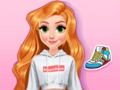 Logħba Storja tal-blogger tal-Prinċipessa Hypebae onlajn