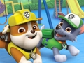 Logħba PAW Patrol: Bini ta’ Playground għall-Ġriewi  onlajn
