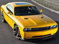 Logħba Dodge Challenger Srt8 Slide onlajn