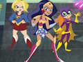 Logħba Frenemies: DC Super Hero Girls onlajn