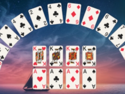 Logħba Solitaire Crescent  onlajn