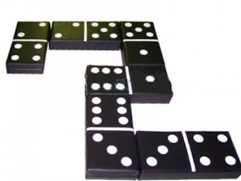 Logħba Multiplayer Online Domino  onlajn