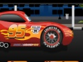 Logħba Lightning McQueen Dress Up  onlajn